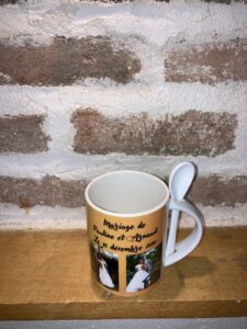 Mug droit avec cuillère personnalisé